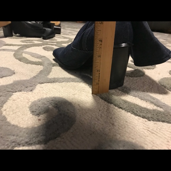 Boots - Picture 5 of 5